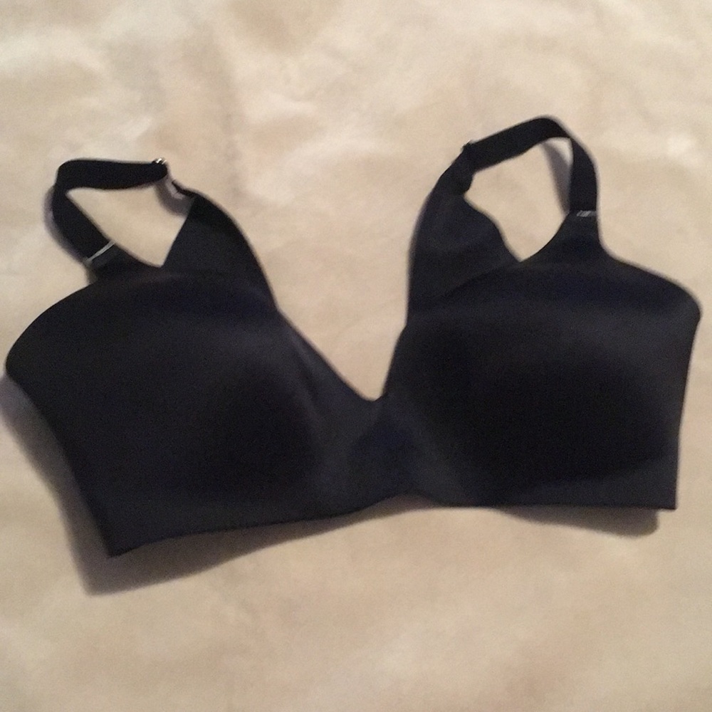 Soma vanishing back bra 40D